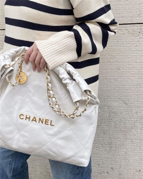 chanel bag 22 white|chanel 22 handbags.